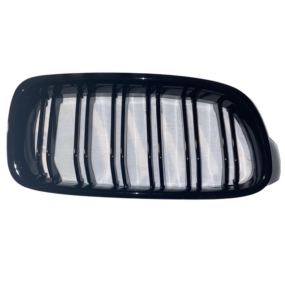 2012-2018 BMW 3 Series Double Slat Glossy Black Front Left/Right Kidney Grilles - Picture 4 of 7